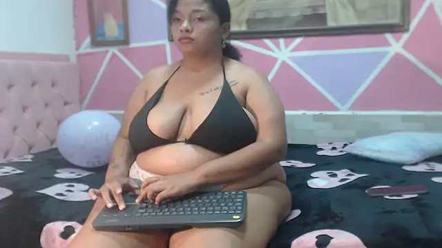 Doll rihana online show from 9, 5, 2026