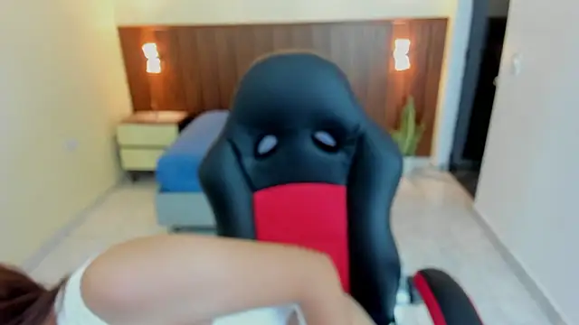 CLARA WARD1 online show from 19, 3, 2026