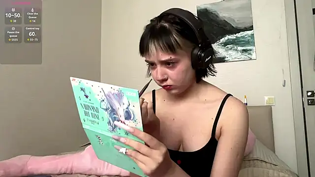 AueshaSimon online show from 15, 3, 2026