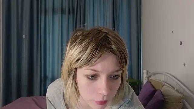 MollySally online show from 14, 5, 2026