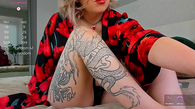 crowned goddess online show from 26, 3, 2026