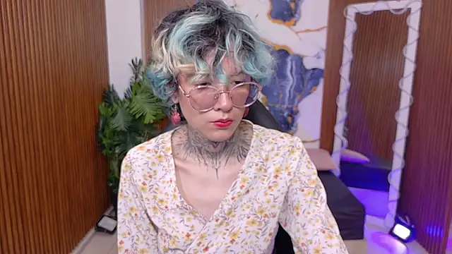 Lyra tay online show from 11, 6, 2026