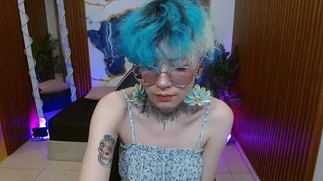 Lyra tay online show from 21, 4, 2026