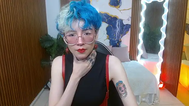 Lyra tay online show from 1, 3, 2026