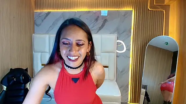 Lola roses tf online show from 19, 3, 2026