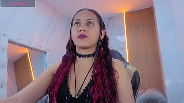 Snapshot of Lola_roses_tf chatting on 18, 7, 2026 Lola roses tf online show from 18, 7, 2026
