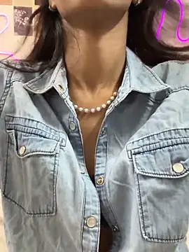 Zoiii   online show from 3, 4, 2026