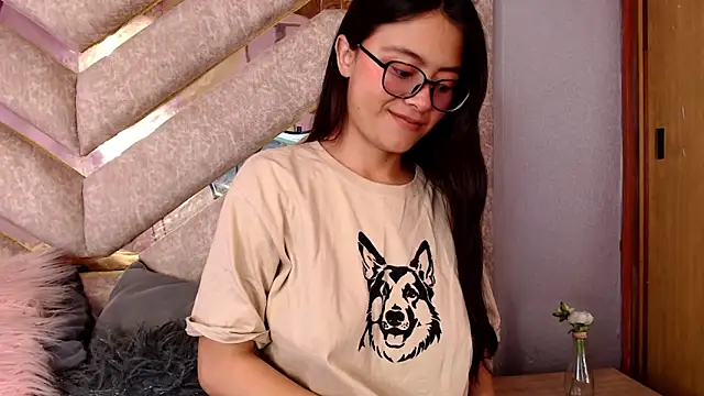 Anittarouse online show from 4, 4, 2026