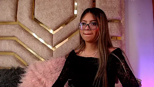 Anittarouse online show from 4, 6, 2026