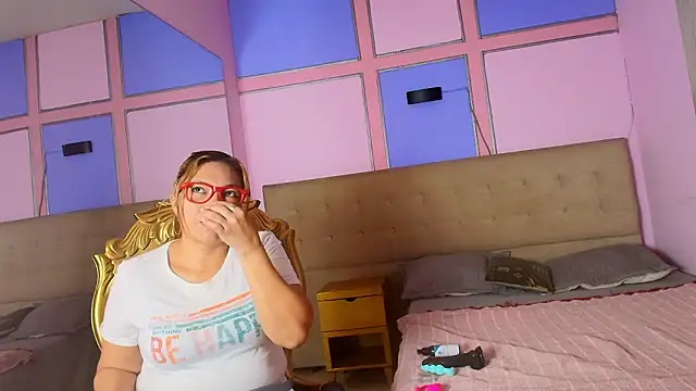 Dani Queen  online show from 3, 3, 2026