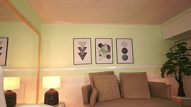 MandyCollins online show from 7, 4, 2026