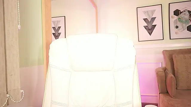 MandyCollins online show from 8, 4, 2026