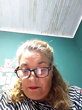 momismilf544 online show from 8, 4, 2026