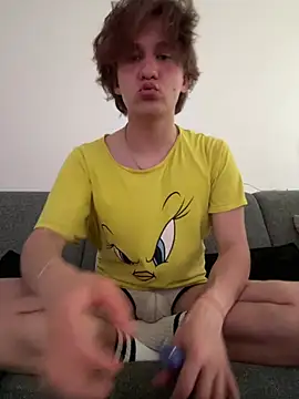 Snapshot of your_boy_NL chatting on 19, 6, 2026 your boy NL online show from 19, 6, 2026