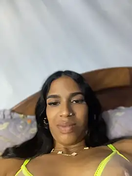 Snapshot of FlorSalvaje_ chatting on 17, 5, 2026 FlorSalvaje online show from 17, 5, 2026