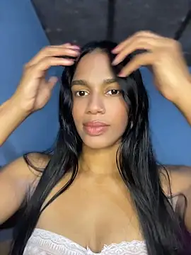 Snapshot of FlorSalvaje_ chatting on 23, 5, 2026 FlorSalvaje online show from 23, 5, 2026