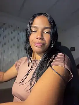 Snapshot of FlorSalvaje_ chatting on 14, 5, 2026 FlorSalvaje online show from 14, 5, 2026