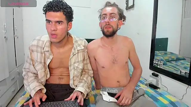 Jean And PaulXL online show from 6, 3, 2026