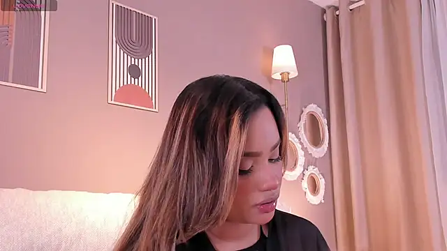 Agata Laurent  online show from 24, 5, 2026