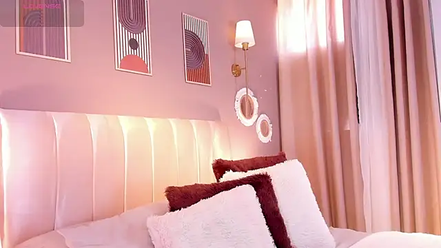 Agata Laurent  online show from 20, 4, 2026