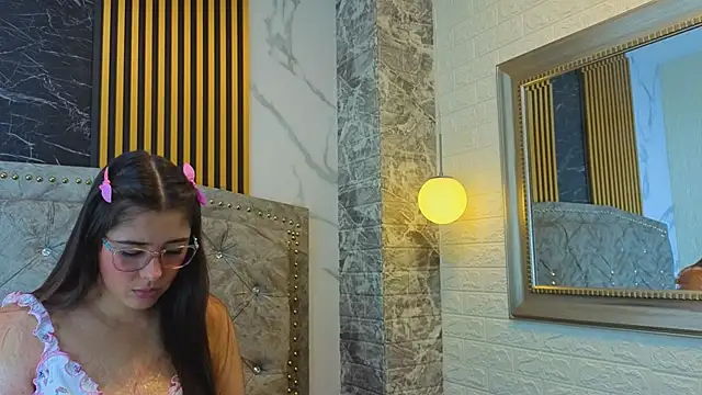 ElisVega online show from 23, 3, 2026