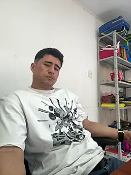 David-latinlover online show from 12, 5, 2026