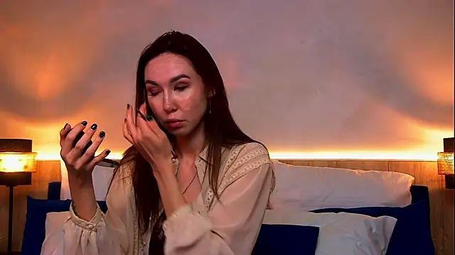EmilyGray   online show from 6, 6, 2026