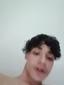 Snapshot of --hot-boy-- chatting on 1, 5, 2026 --hot-boy-- online show from 1, 5, 2026