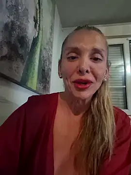 Snapshot of ssndratrans chatting on 3, 6, 2026 ssndratrans online show from 3, 6, 2026
