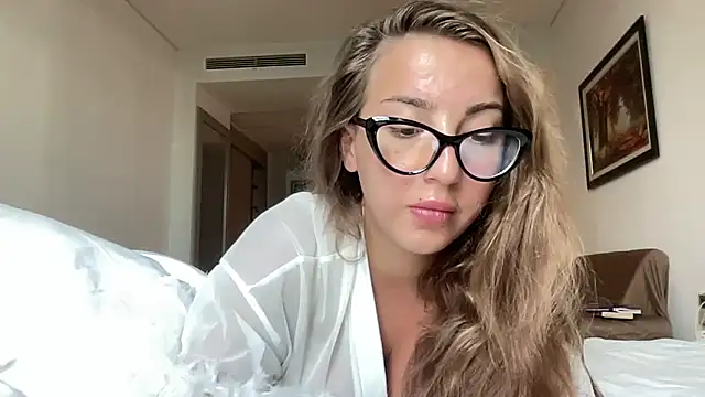 Snapshot of Kit_kata chatting on 12, 6, 2026 Kit kata online show from 12, 6, 2026
