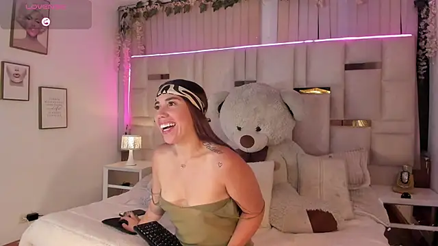 Hanna klover online show from 8, 4, 2026