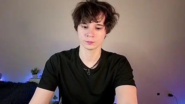 Snapshot of AnthonyCuutie chatting on 1, 6, 2026 AnthonyCuutie online show from 1, 6, 2026