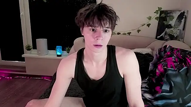 AnthonyCuutie online show from 27, 3, 2026