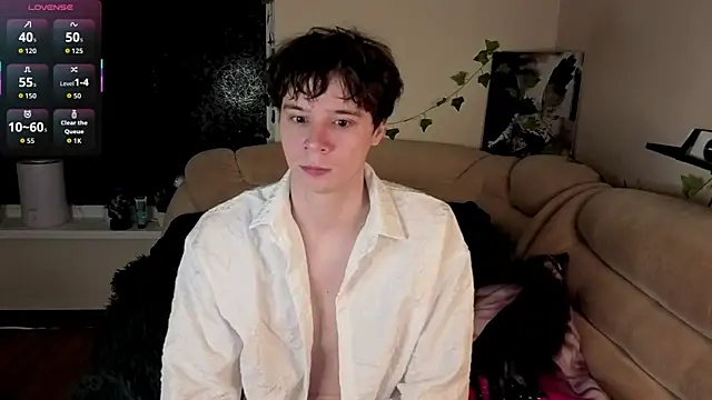 AnthonyCuutie online show from 4, 4, 2026