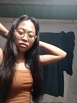 angelpinay44 online show from 9, 3, 2026