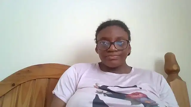 Snapshot of SexyGemBeauty chatting on 4, 6, 2026 SexyGemBeauty online show from 4, 6, 2026