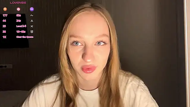 Snapshot of Anika_Socutehe chatting on 26, 4, 2026 Anika Socutehe online show from 26, 4, 2026