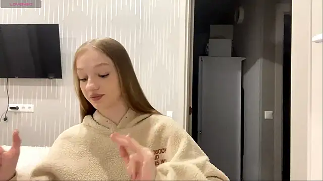 Snapshot of Anika_Socutehe chatting on 25, 5, 2026 Anika Socutehe online show from 25, 5, 2026