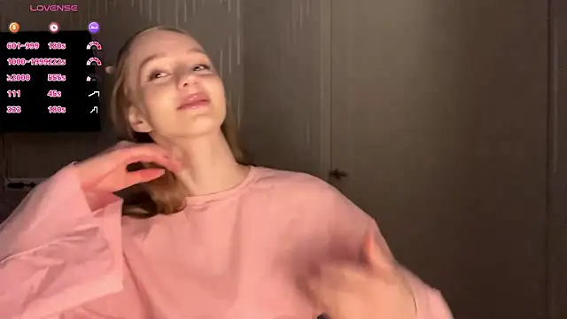 Snapshot of Anika_Socutehe chatting on 7, 5, 2026 Anika Socutehe online show from 7, 5, 2026