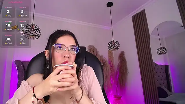 Snapshot of Amara_Davis1 chatting on 2, 6, 2026 Amara Davis1 online show from 2, 6, 2026