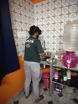Tinaa baby online show from 16, 6, 2026