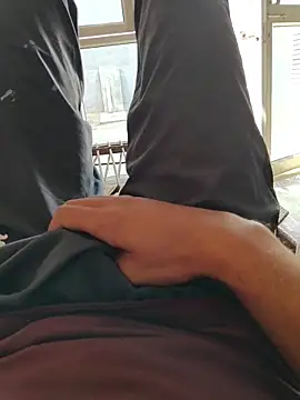 shybullggn online show from 28, 2, 2026