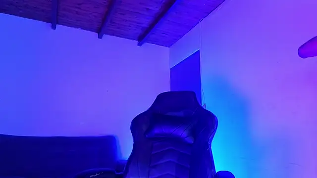nikolwalter  online show from 10, 6, 2026