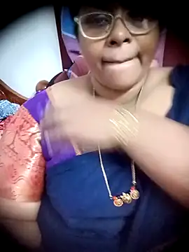 deepika-mallus online show from 26, 4, 2026