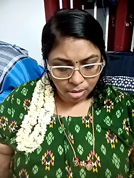 deepika-mallus online show from 22, 4, 2026