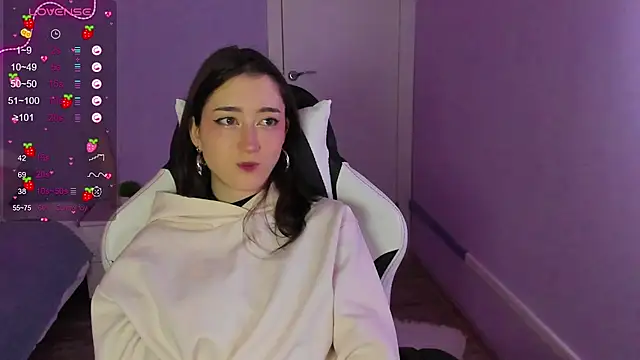 Vodka Ramfi online show from 5, 4, 2026