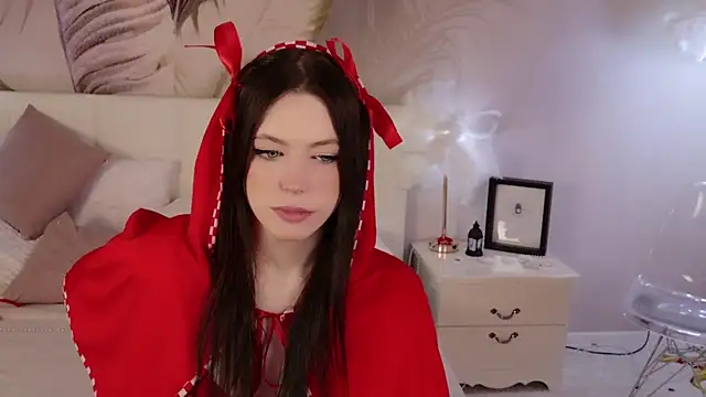 lizzy wells online show from 6, 3, 2026