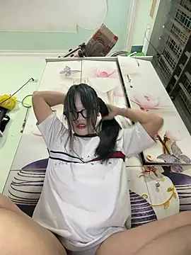Leeeeiu online show from 24, 7, 2026