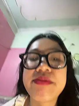 Leeeeiu online show from 28, 3, 2026