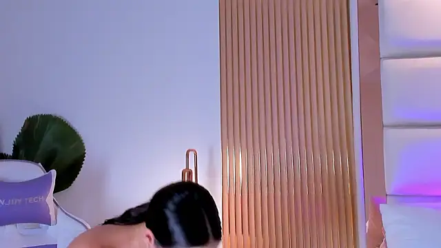 Megaan Rousee online show from 8, 3, 2026